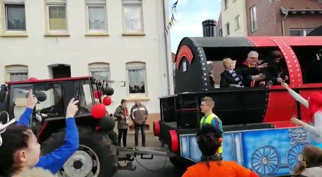 VID-20190305-WA0105